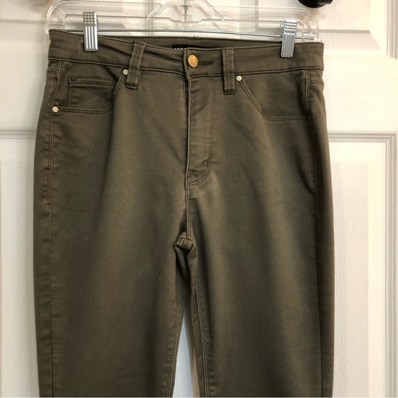 Green High Waisted Jeans - Picture 4 of 14